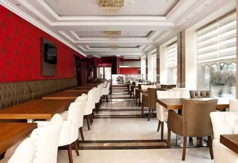 Fotos del hotel Turist:  11