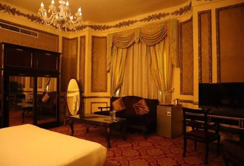 Fotos del hotel Paradise Inn Windsor Palace:  14