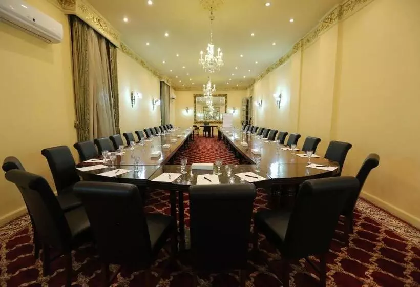 Fotos del hotel Paradise Inn Windsor Palace:  18