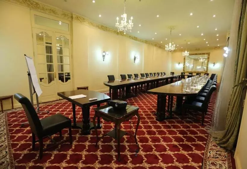 Fotos del hotel Paradise Inn Windsor Palace:  17