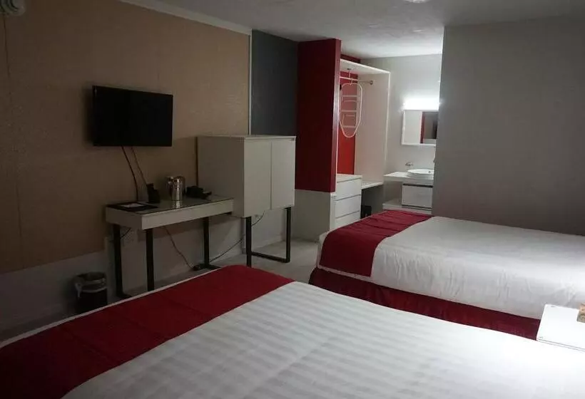 Fotos del hotel Travelodge By Wyndham Orlando At Heart Of International Drive:  14
