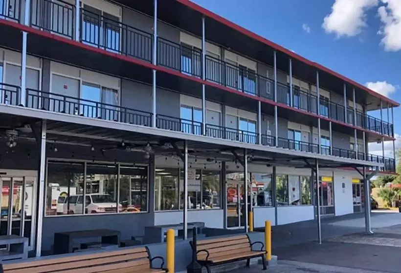 Travelodge By Wyndham Orlando At Heart Of International Drive