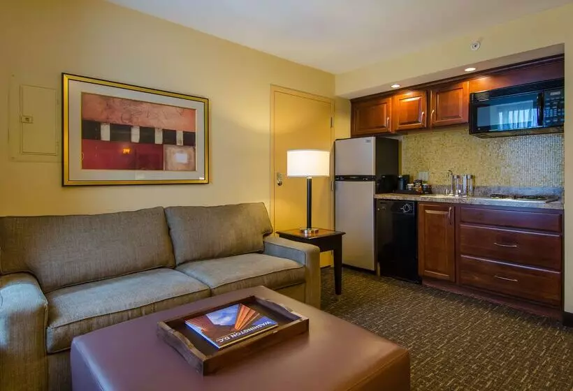 Fotos del hotel Beacon Hotel & Corporate Quarters:  16