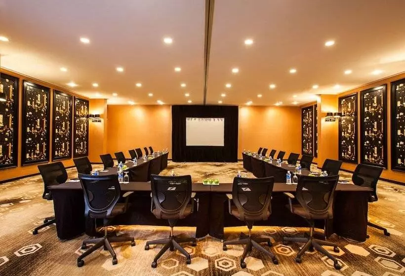 Fotos del hotel Derek Houston Galleria:  5