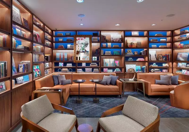 Fotos del hotel Axiom:  15