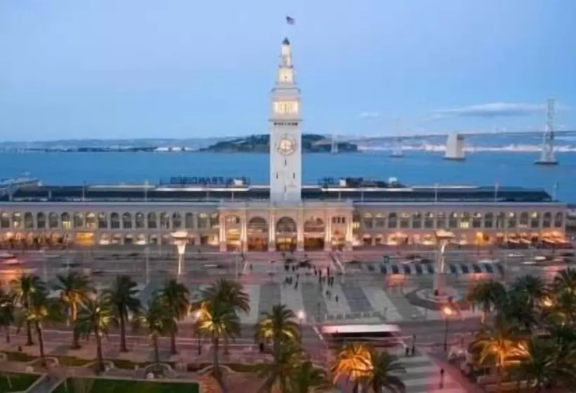 Fotos del hotel Executive Hotel Vintage Court:  17