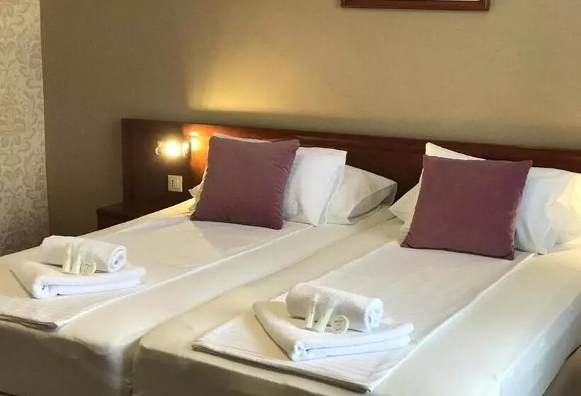 Fotos del hotel Bristol:  21