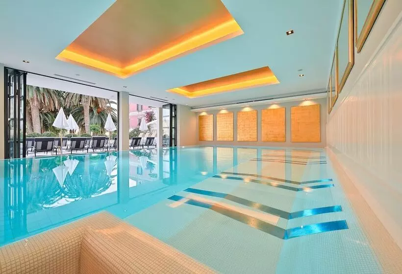 Palace Elisabeth, Hvar Heritage