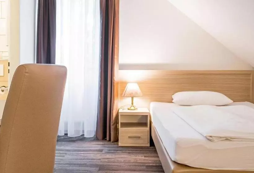 Fotos del hotel Air Hotel Wartburg:  8