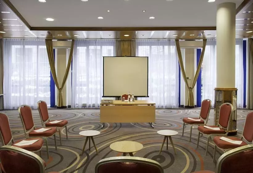 Fotos del hotel Holiday Inn Stuttgart, An Ihg:  14