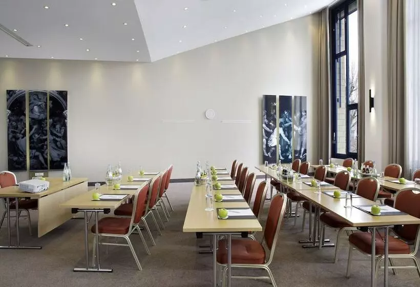 Fotos del hotel Holiday Inn Stuttgart, An Ihg:  24