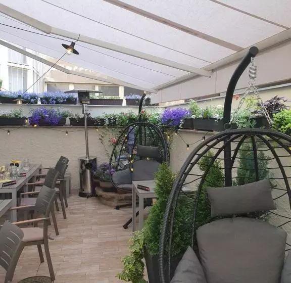 Fotos del hotel Novomestsky:  9