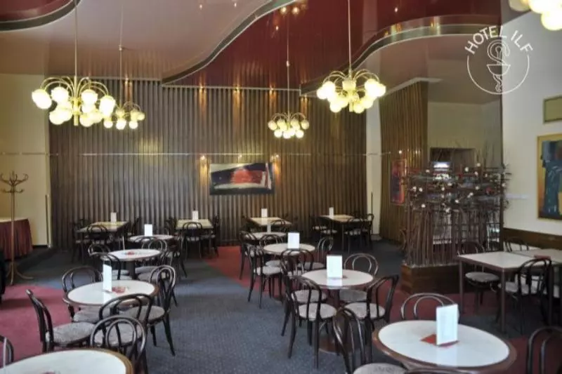 Fotos del hotel Ilf:  15