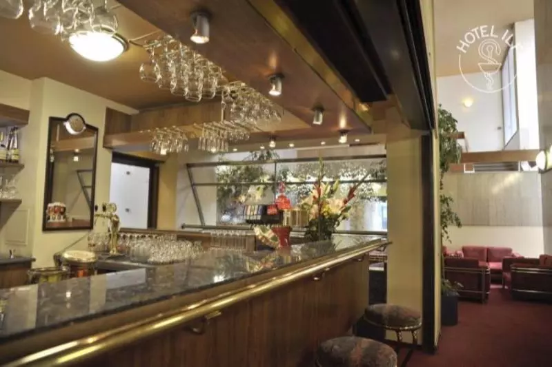 Fotos del hotel Ilf:  9