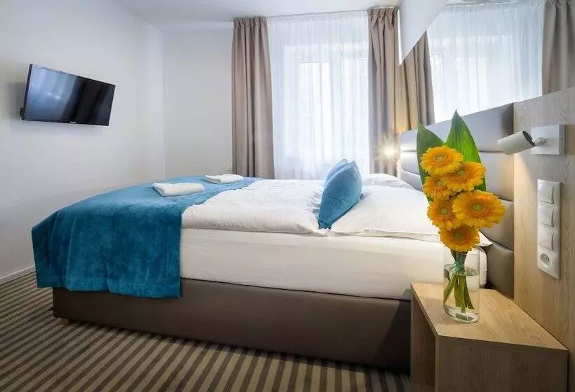 Fotos del hotel White Lion:  17