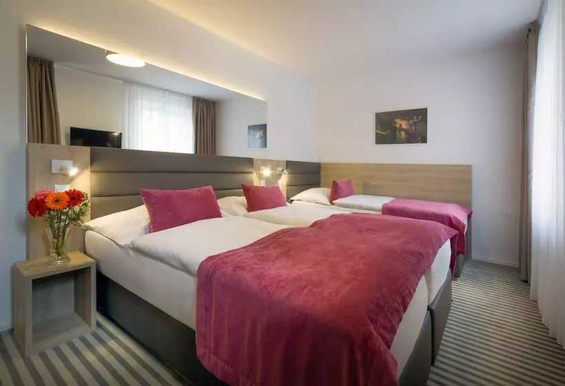 Fotos del hotel White Lion:  2