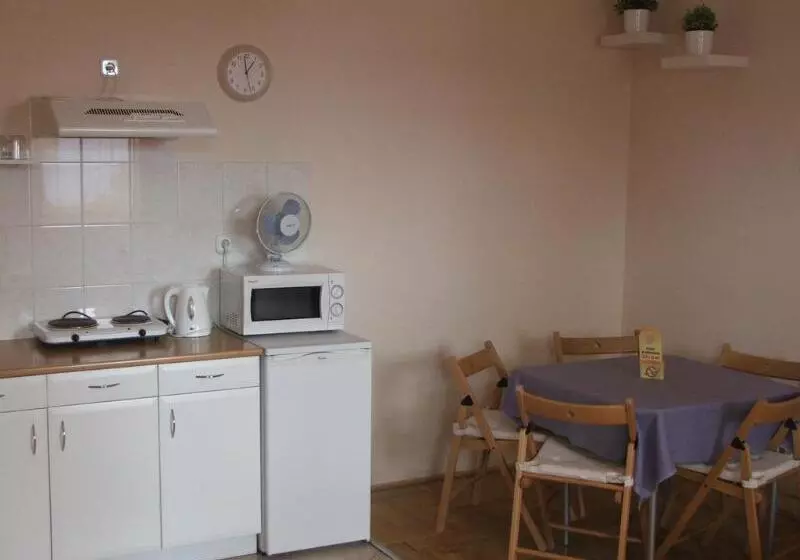 Fotos del hotel Papillon:  7