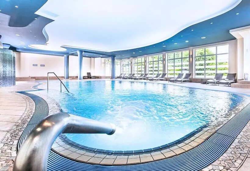 Fotos del hotel Steigenberger Hotel Treudelberg Hamburg:  2