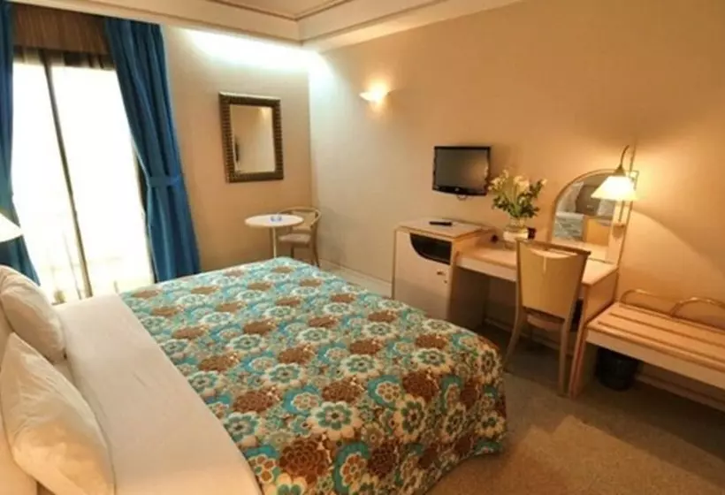 Fotos del hotel Hôtel Wassim:  4