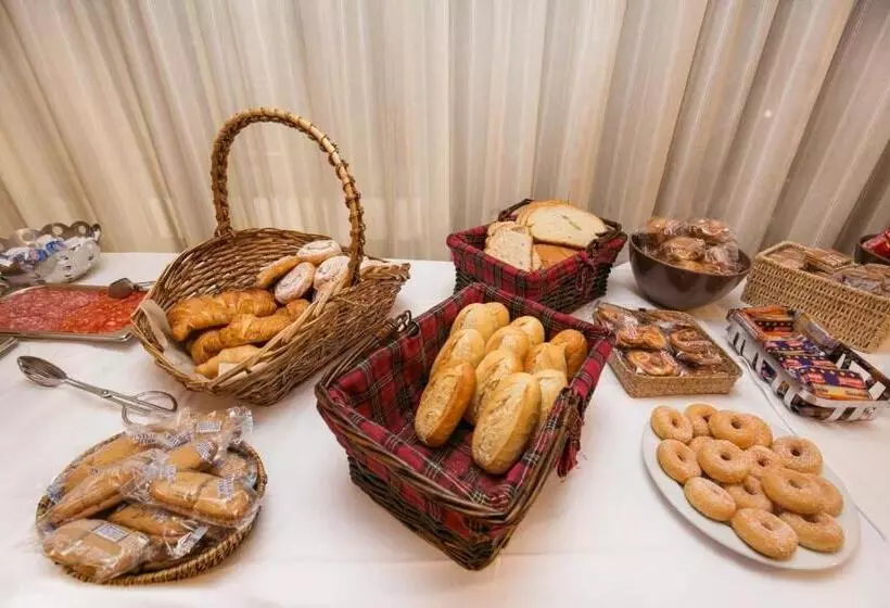 Fotos del hotel YOMO Imperial:  3