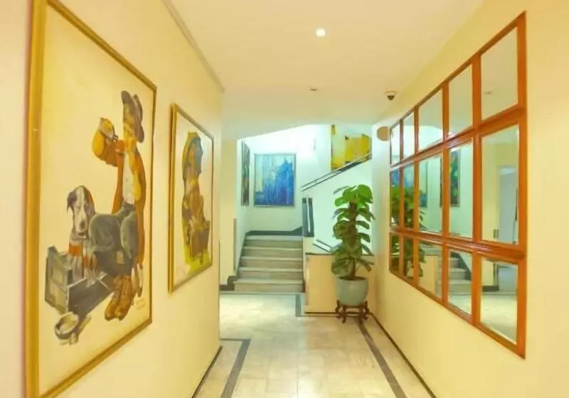 Fotos del hotel Monte Carlo:  5