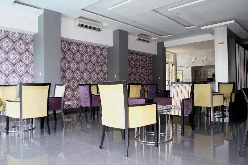 Fotos del hotel Monte Carlo:  24