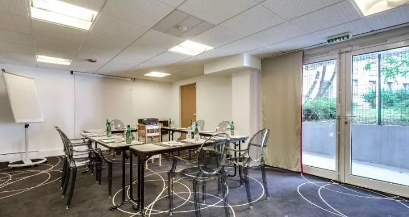 Fotos del hotel Mercure Paris Montparnasse Pasteur:  19