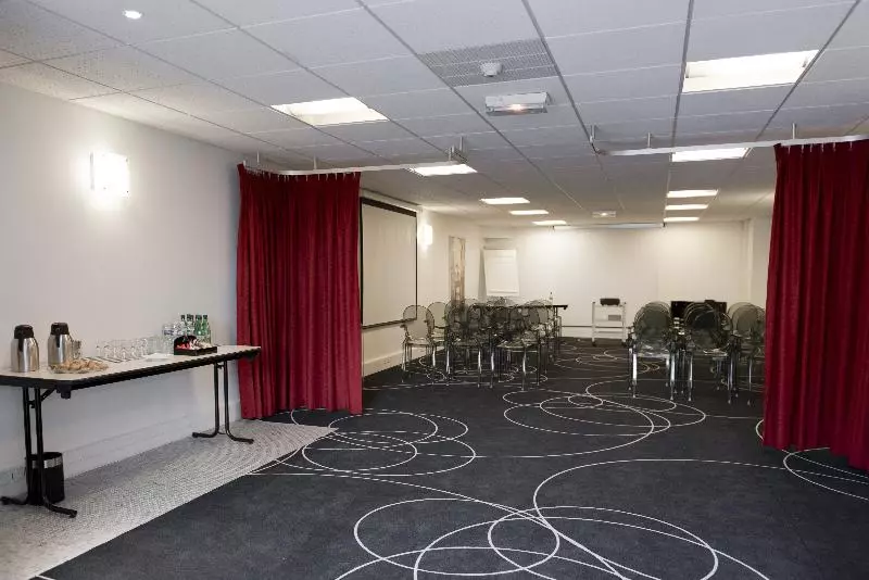 Fotos del hotel Mercure Paris Montparnasse Pasteur:  23