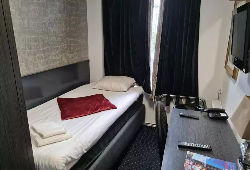 Fotos del hotel Hotel 74:  16