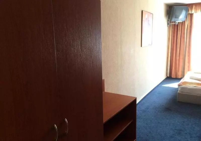 Fotos del hotel Hunor Hotel Budapest:  13