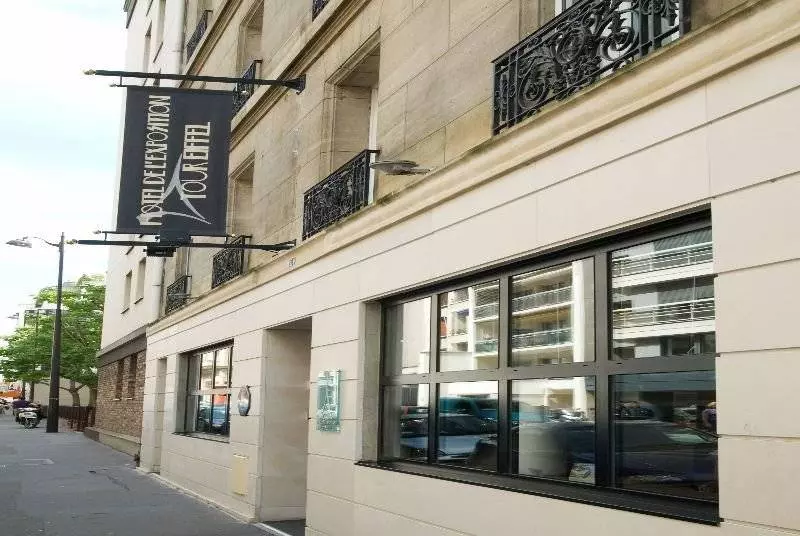 Fotos del hotel Hôtel De L'exposition - Tour Eiffel:  4