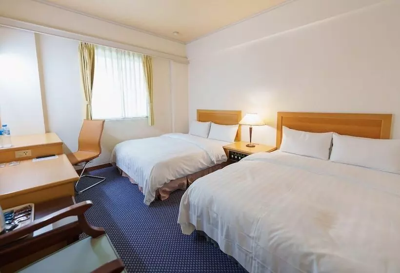 Fotos del hotel Oriental Hotel:  6