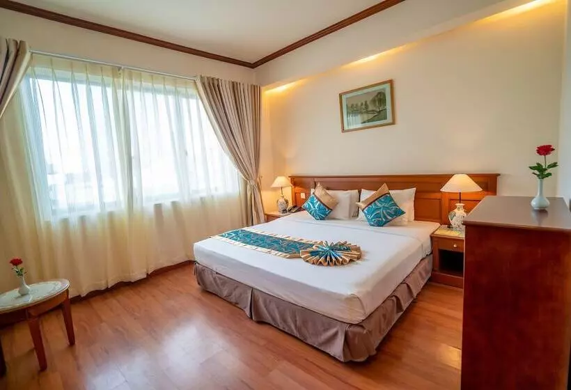 Fotos del hotel Oscar Saigon:  8