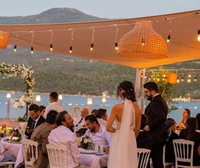 Fotos del hotel Torbahan:  21