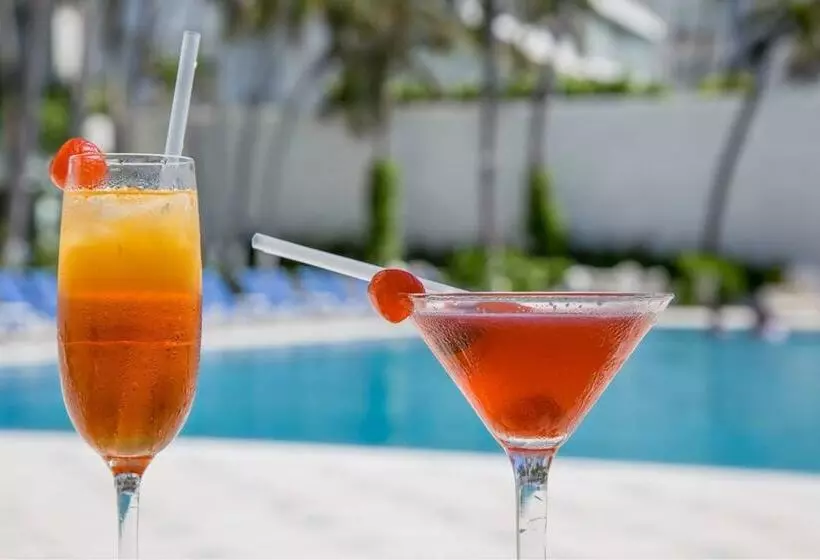 Fotos del hotel Elcano:  11