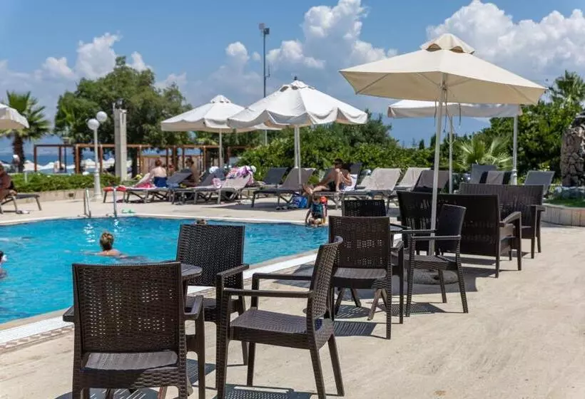 Fotos del hotel Santa Beach:  4