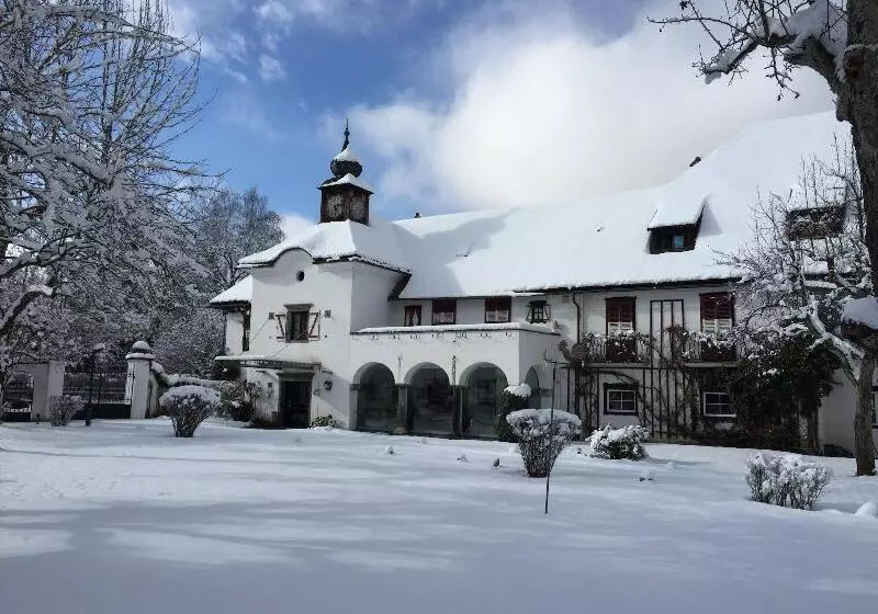 Fotos del hotel Schloss Leonstain:  8