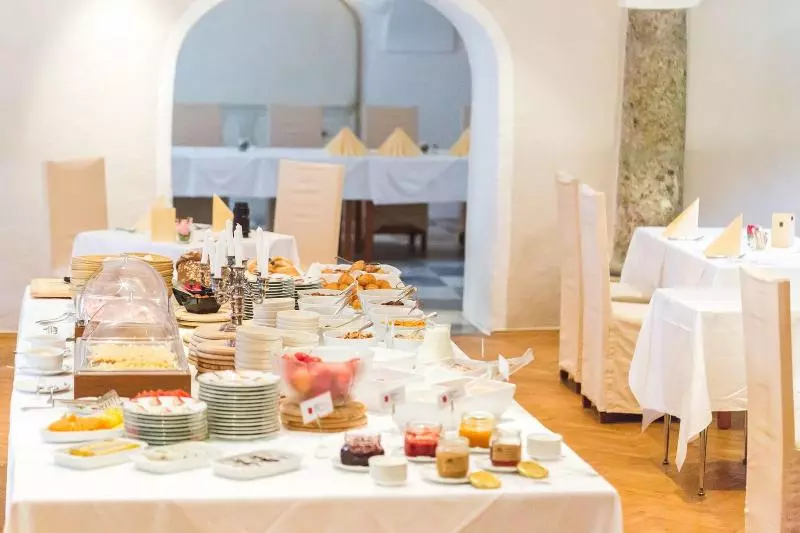 Fotos del hotel Schloss Leonstain:  9