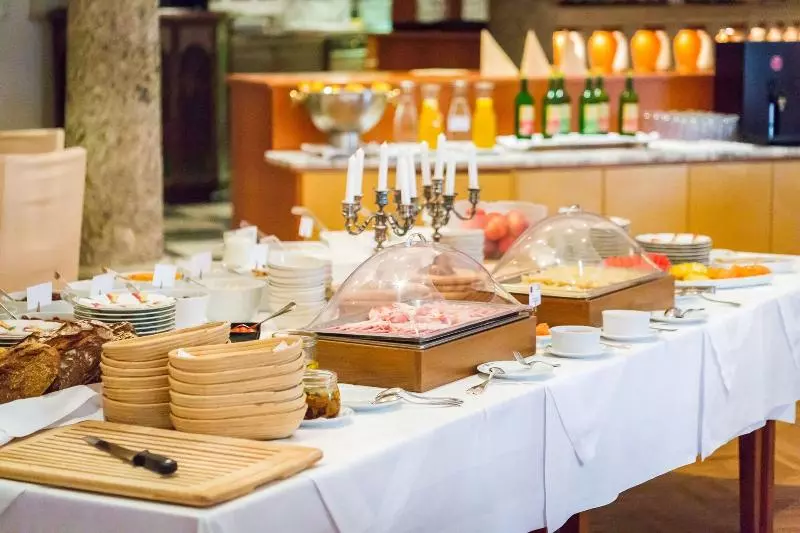 Fotos del hotel Schloss Leonstain:  13