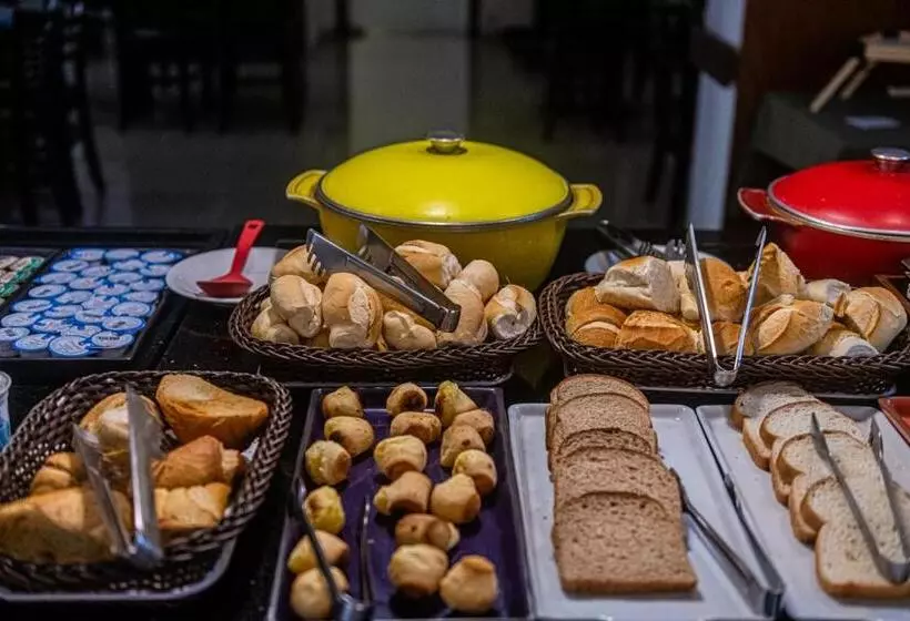 Fotos del hotel Travel Inn Park Avenue Jardins:  17