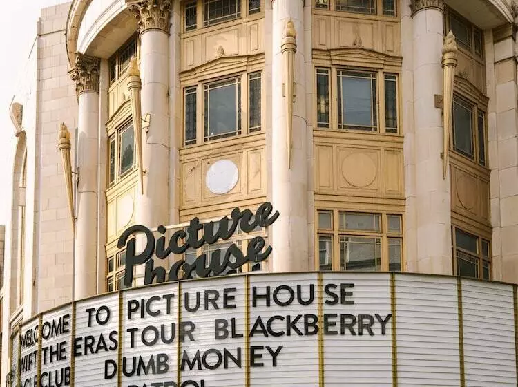 Fotos del hotel Sonder Chelsea Green:  23