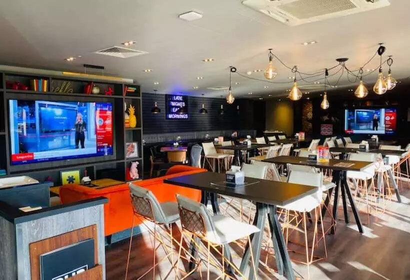 Fotos del hotel Village Hotel Blackpool:  5