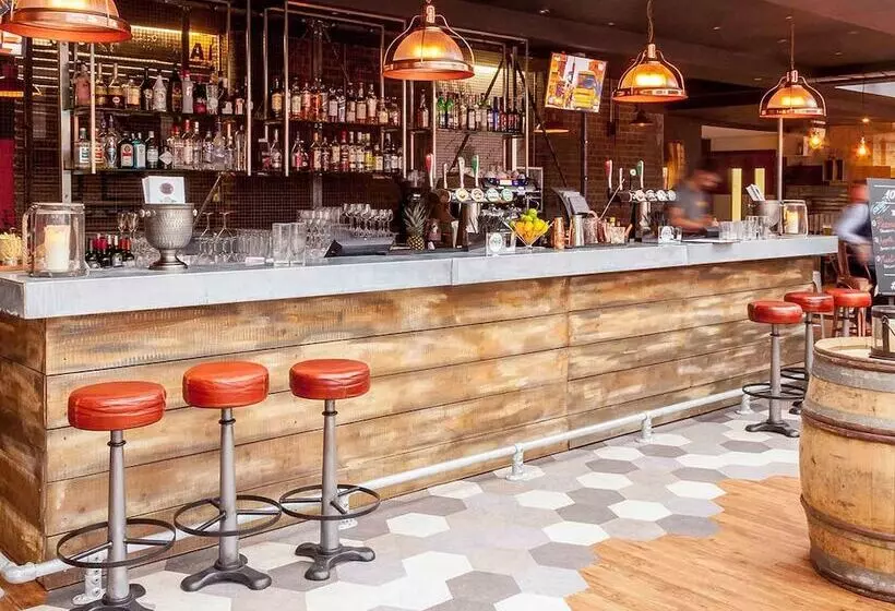 Fotos del hotel Novotel Cardiff Centre:  4