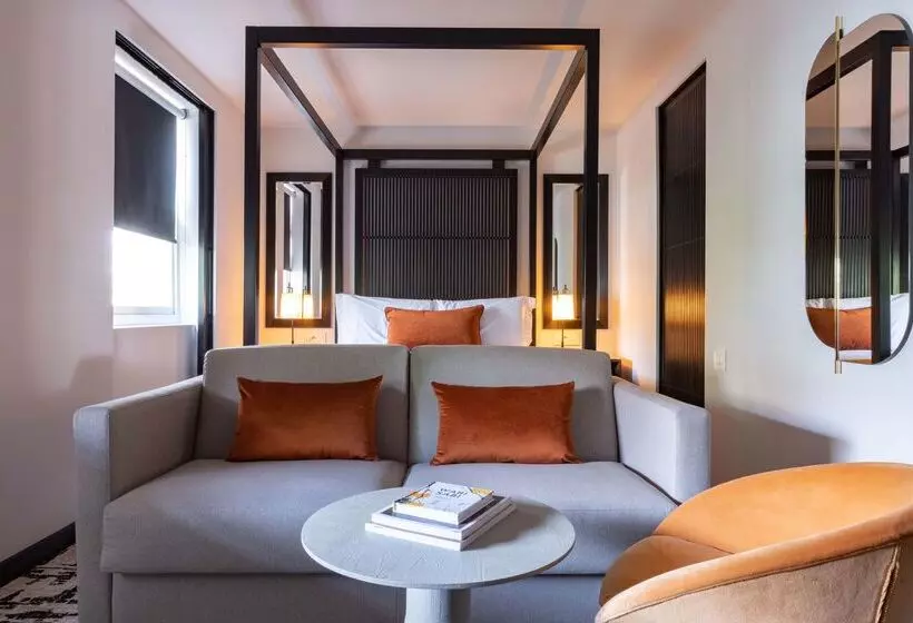 Fotos del hotel La Suite West  Hyde Park:  14