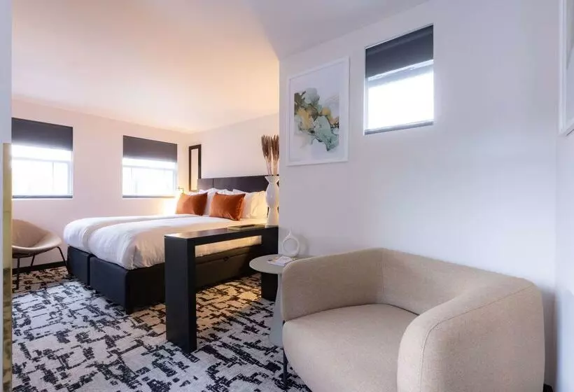 Fotos del hotel La Suite West  Hyde Park:  3