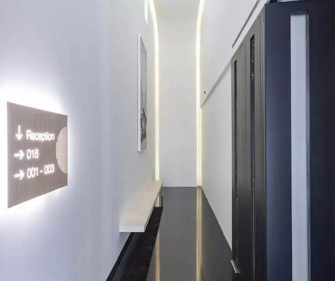 Fotos del hotel La Suite West  Hyde Park:  4