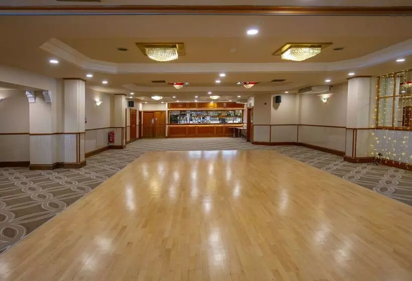 Fotos del hotel Best Western Woodlands:  13