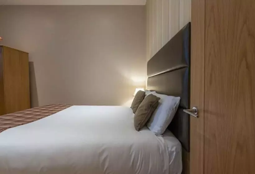 Fotos del hotel Queens:  15