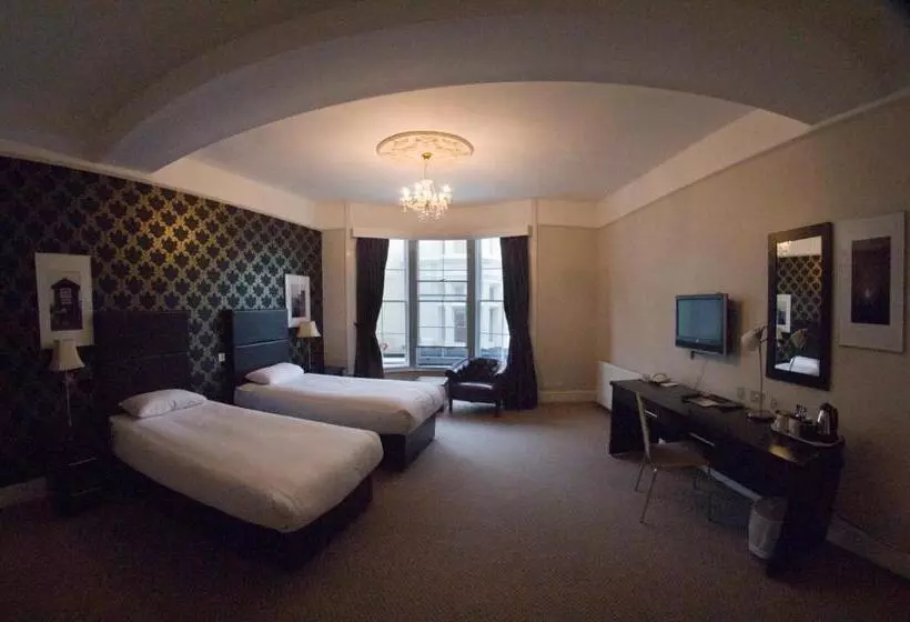 Fotos del hotel Queens:  13