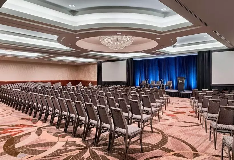 Fotos del hotel Sheraton Suites Calgary Eau Claire:  15
